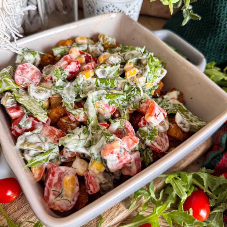 frytki, sałatka, mięso, domowy kebab
